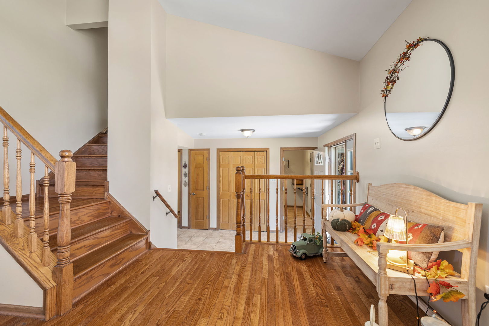 8500 Brookside Glen Drive, Tinley Park, IL 60487