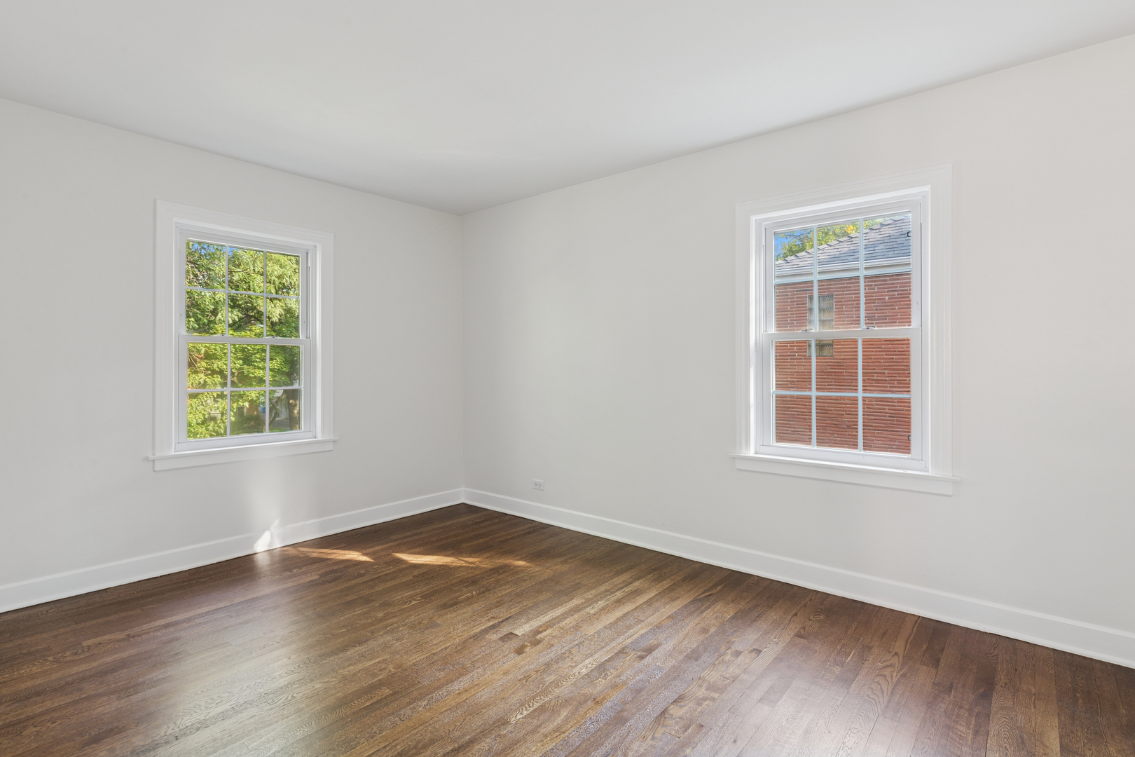 7013 N Monon Avenue, Chicago, IL 60646