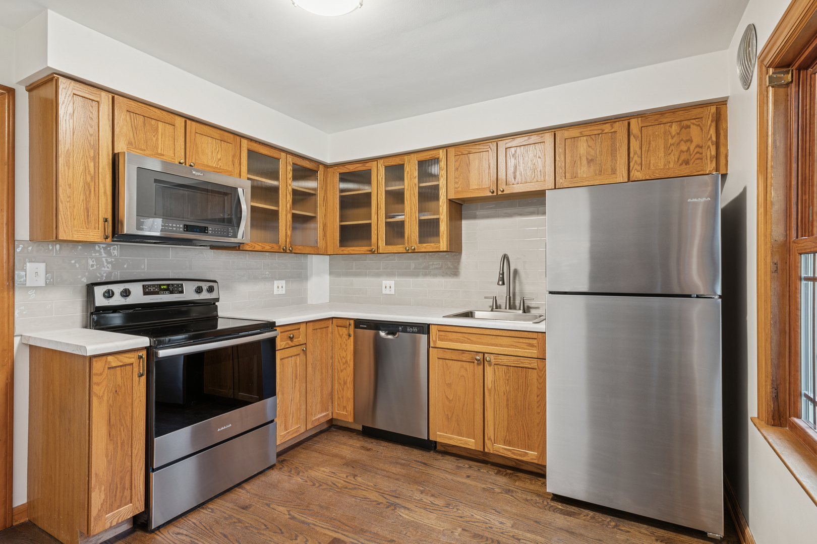 7013 N Monon Avenue, Chicago, IL 60646