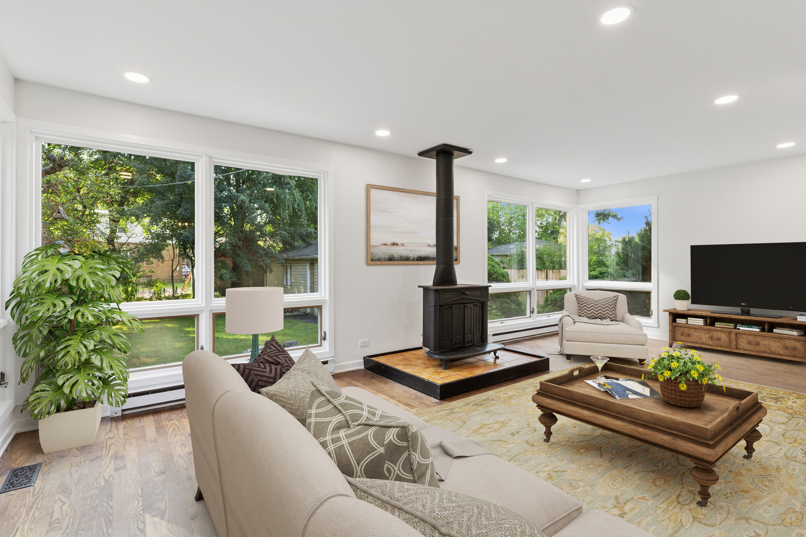7013 N Monon Avenue, Chicago, IL 60646