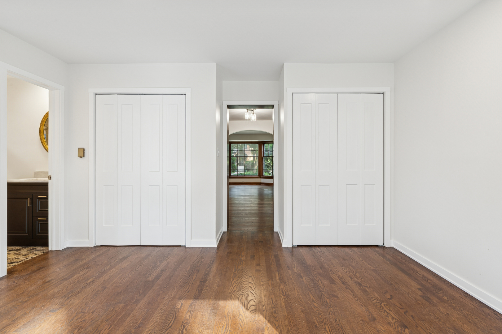 7013 N Monon Avenue, Chicago, IL 60646