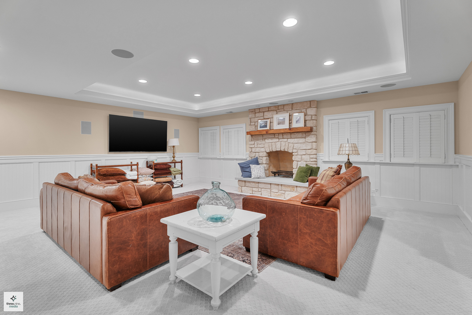 8010 Greenbriar Court, Burr Ridge, IL 60527