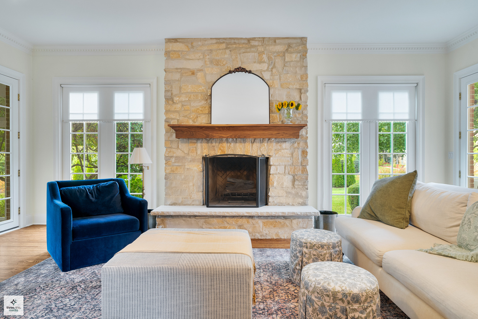 8010 Greenbriar Court, Burr Ridge, IL 60527