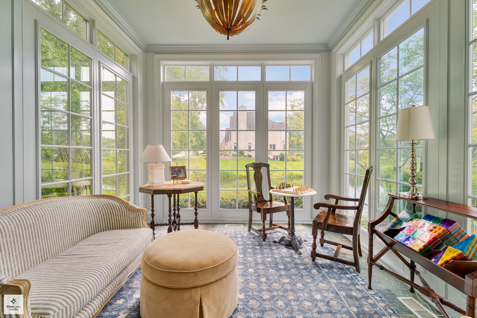 8010 Greenbriar Court, Burr Ridge, IL 60527