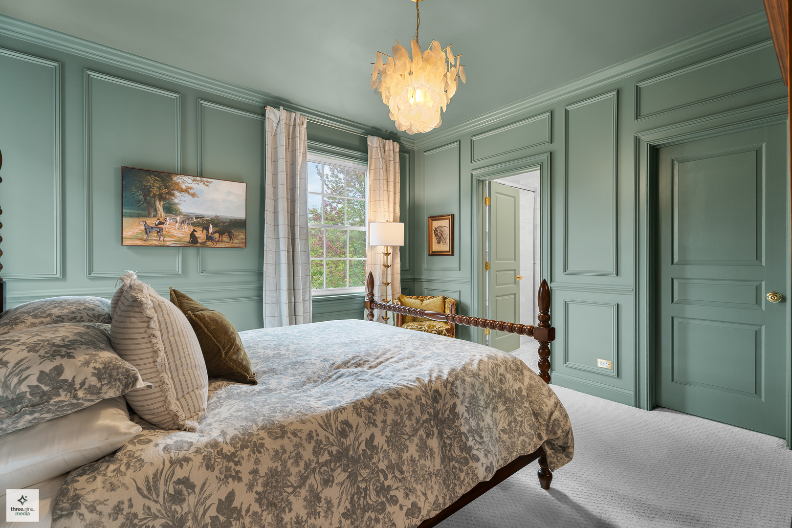 8010 Greenbriar Court, Burr Ridge, IL 60527