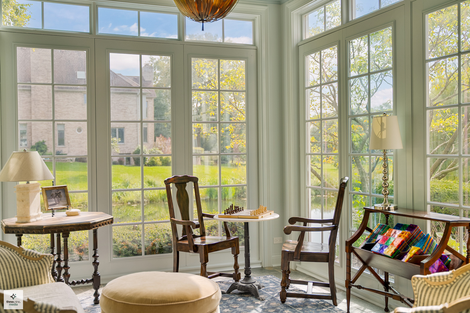 8010 Greenbriar Court, Burr Ridge, IL 60527