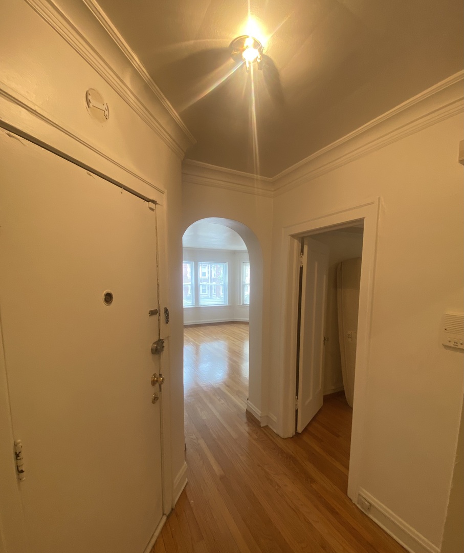 8352 S Maryland Avenue #1s, Chicago, IL 60619