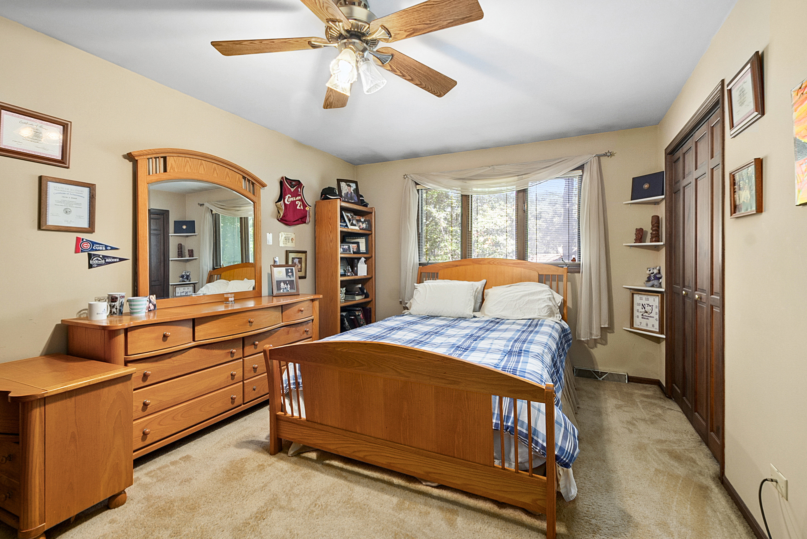 14715 S Woodcrest Avenue, Homer Glen, IL 60491
