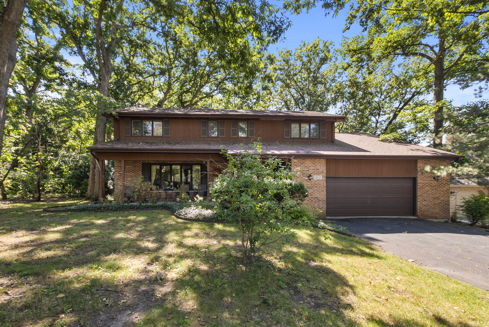 14715 S Woodcrest Avenue, Homer Glen, IL 60491