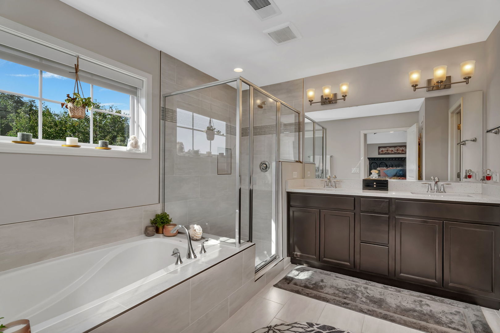 10021 El Cameno Real Drive, Orland Park, IL 60462