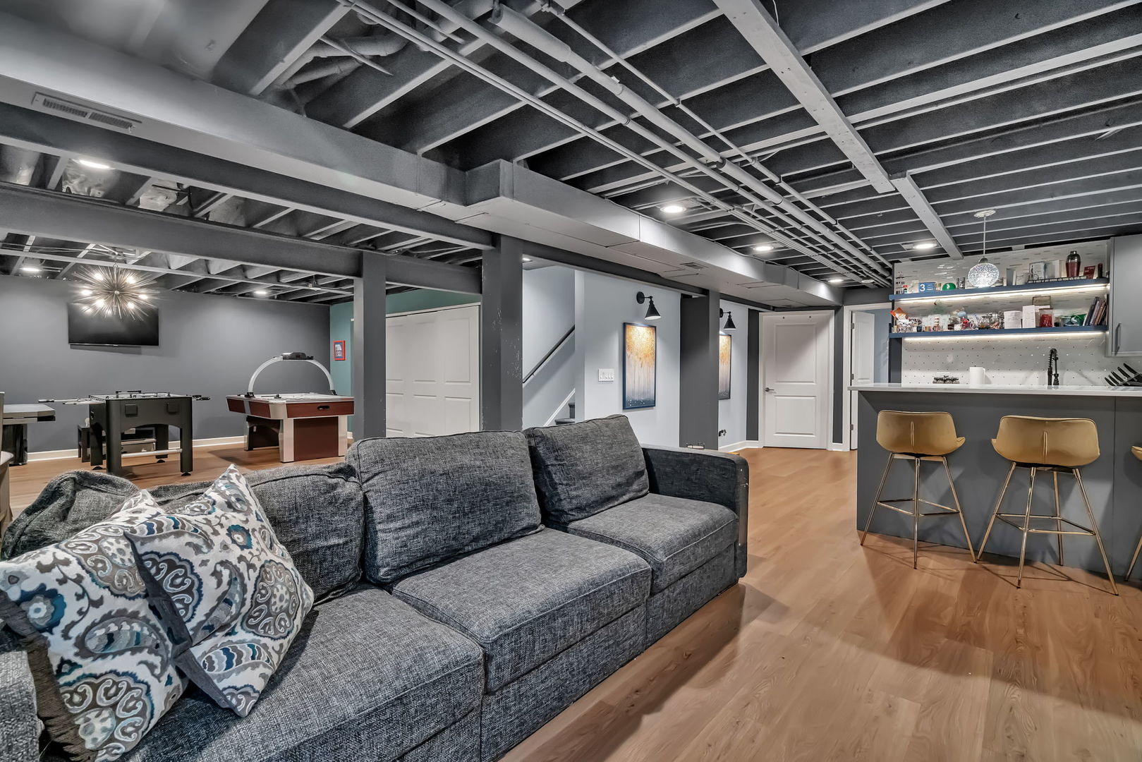 10021 El Cameno Real Drive, Orland Park, IL 60462