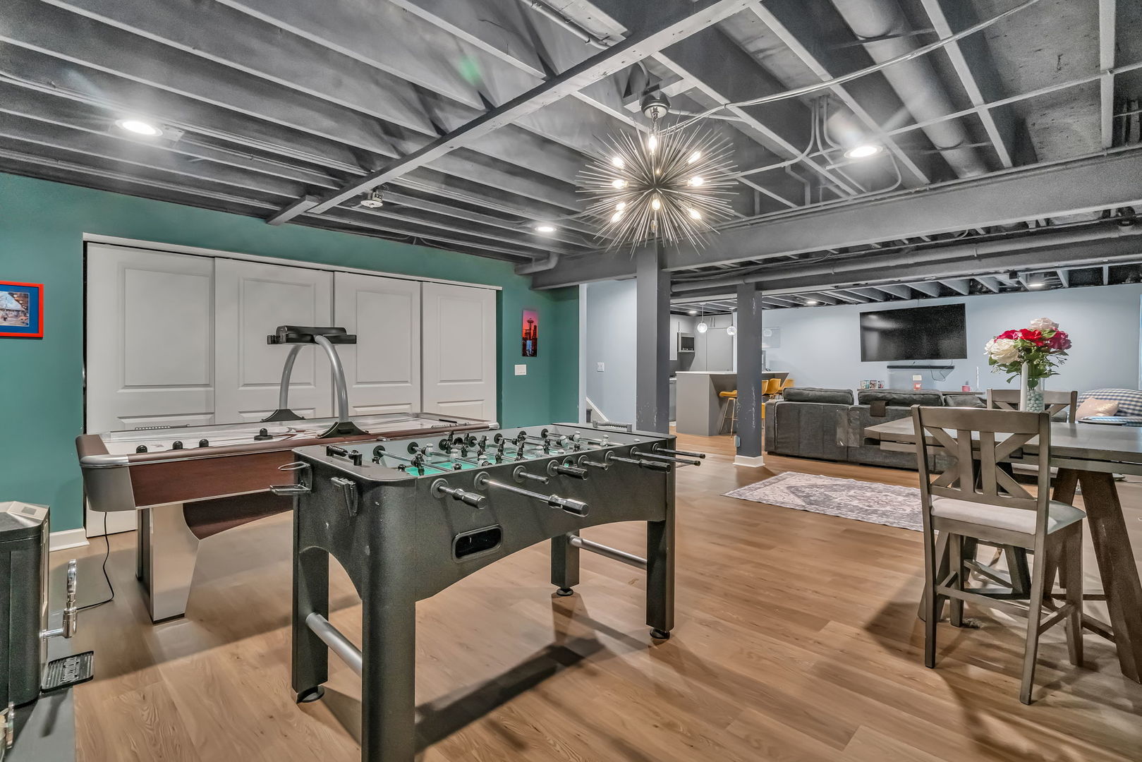 10021 El Cameno Real Drive, Orland Park, IL 60462