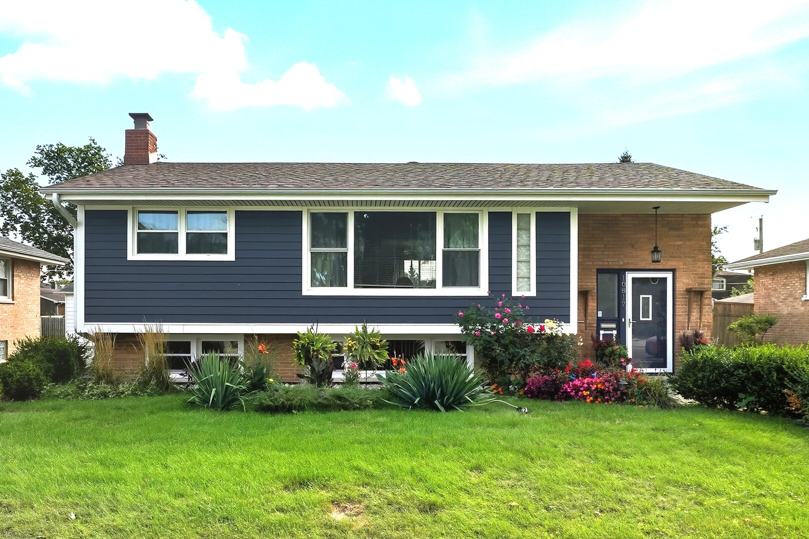 10817 S Oak Park Avenue, Worth, IL 60482