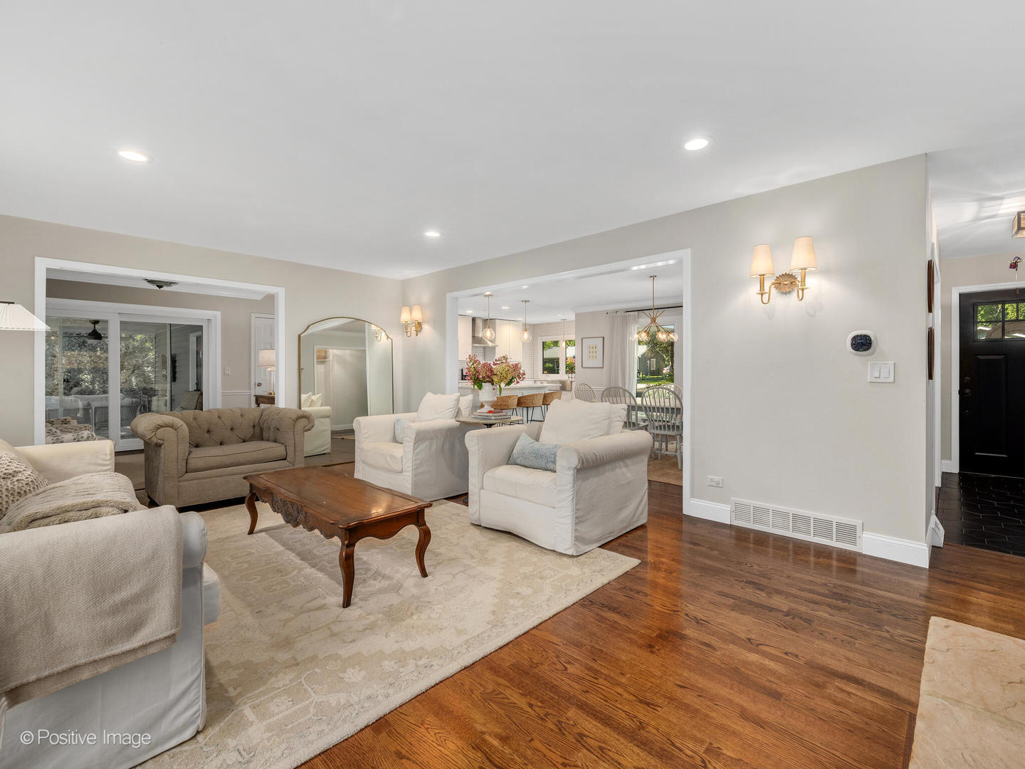26W537 Barnes Avenue, Winfield, IL 60190