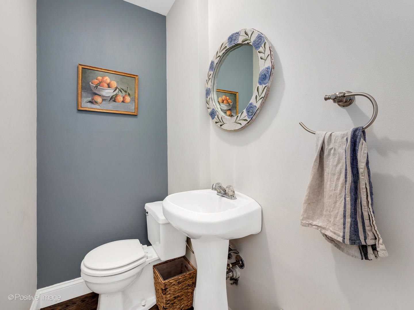 26W537 Barnes Avenue, Winfield, IL 60190