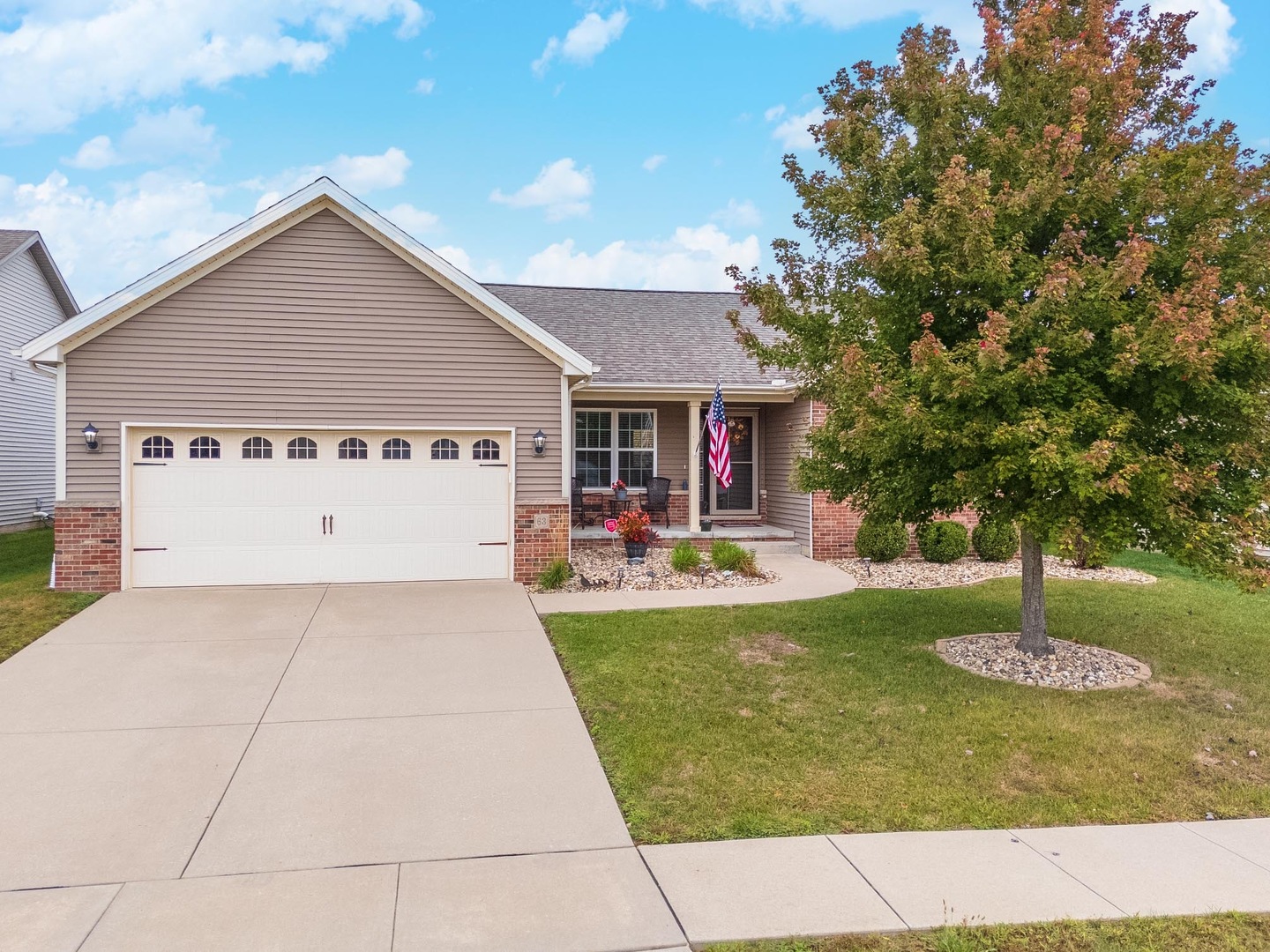 63 Dry Sage Circle, Bloomington, IL 61705