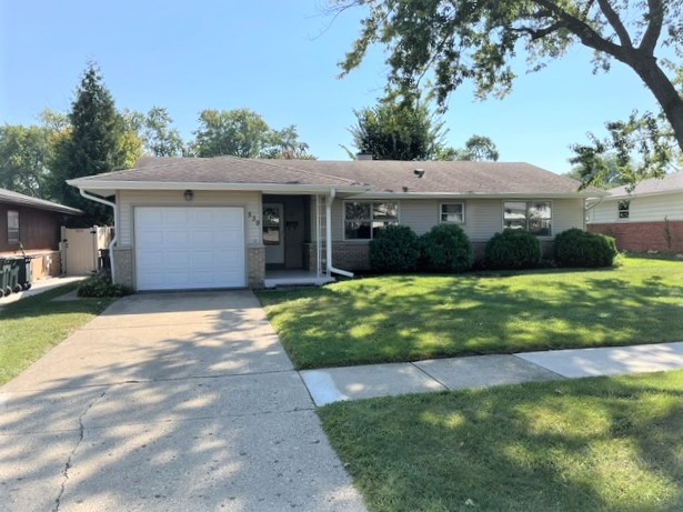 539 Ridgewood Road, Elk Grove Village, IL 60007