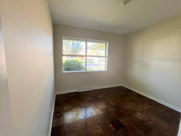 539 Ridgewood Road, Elk Grove Village, IL 60007