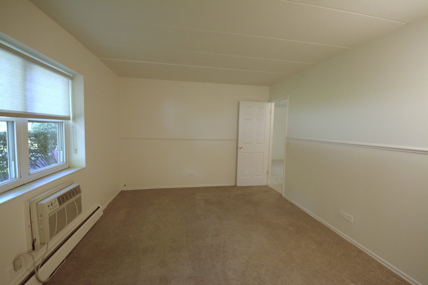 801 E Miner Street #1A, Arlington Heights, IL 60004