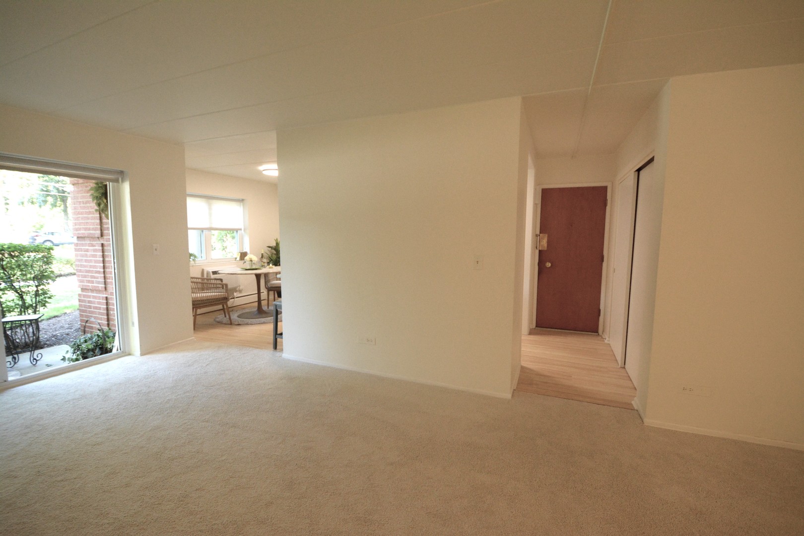 801 E Miner Street #1A, Arlington Heights, IL 60004