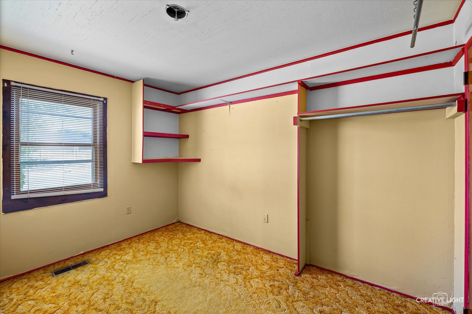 312 Fremont Avenue, Romeoville, IL 60446