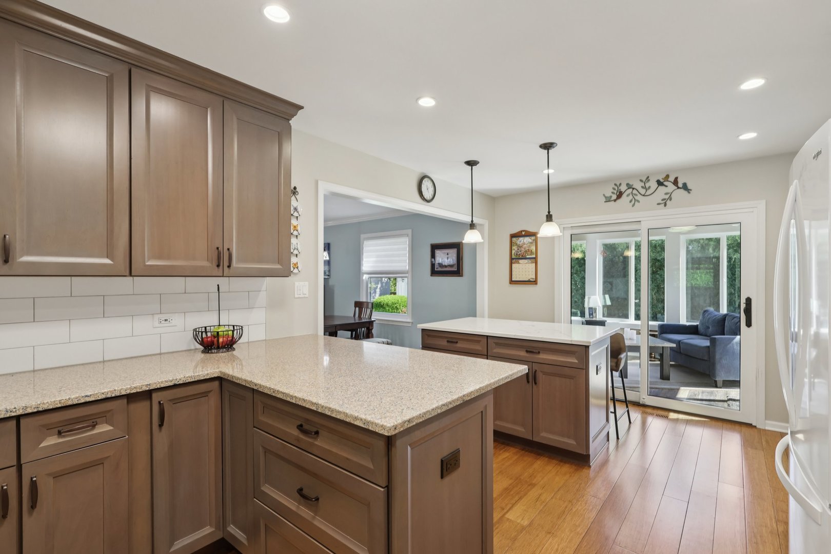 329 Timber Hill Road, Buffalo Grove, IL 60089