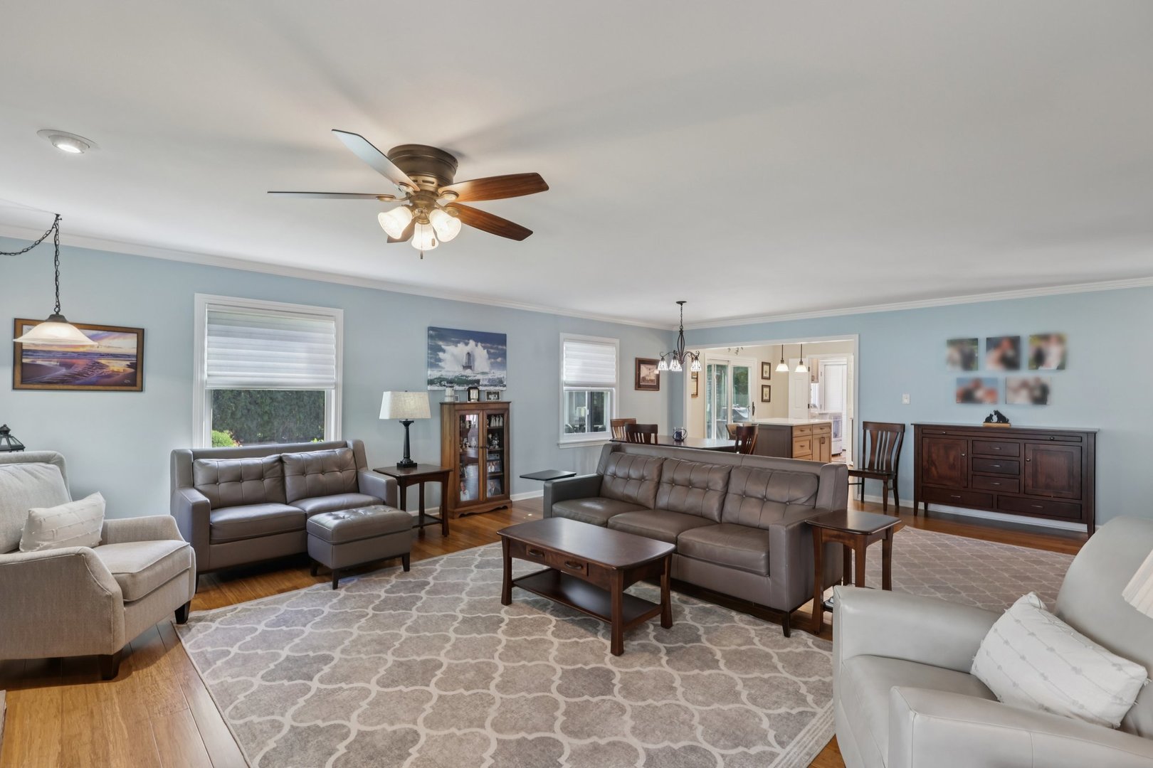 329 Timber Hill Road, Buffalo Grove, IL 60089