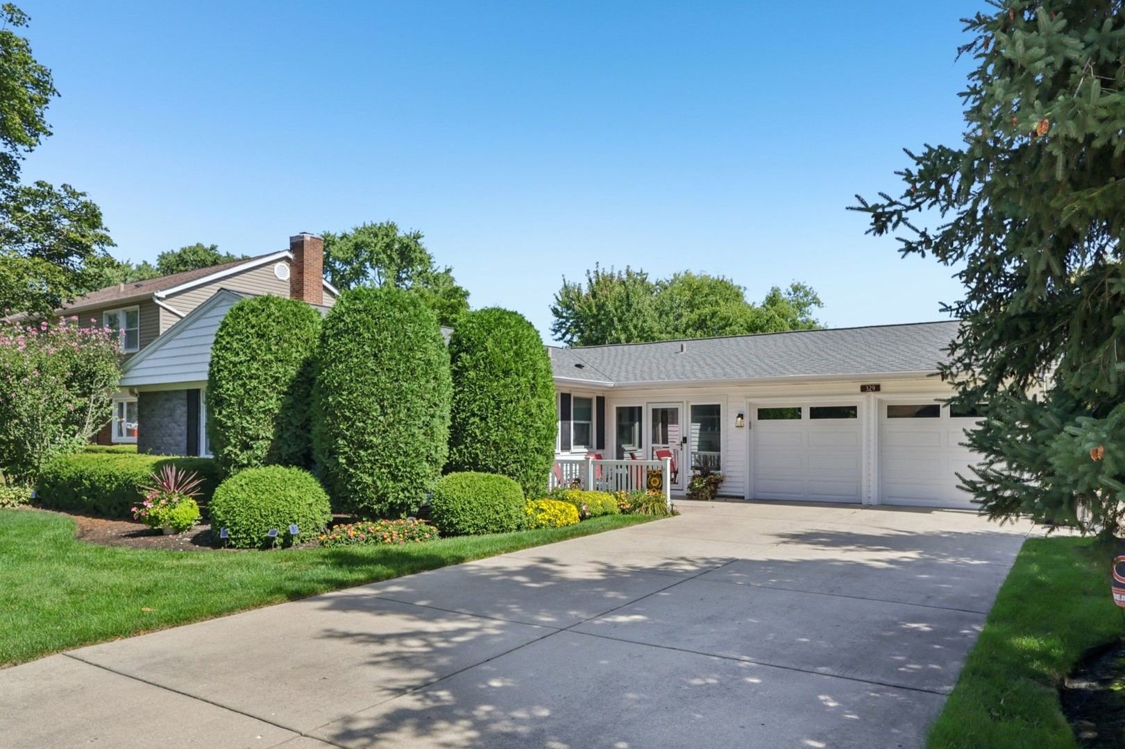 329 Timber Hill Road, Buffalo Grove, IL 60089