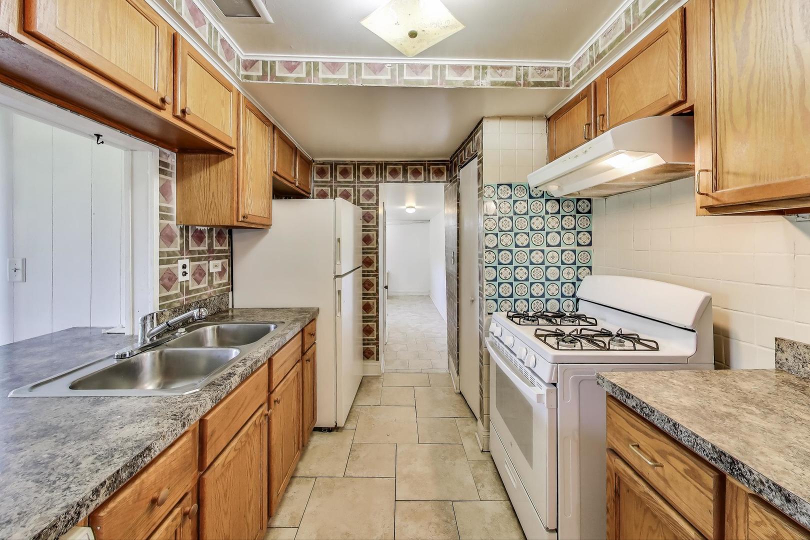 1029 Samson Drive, University Park, IL 60484