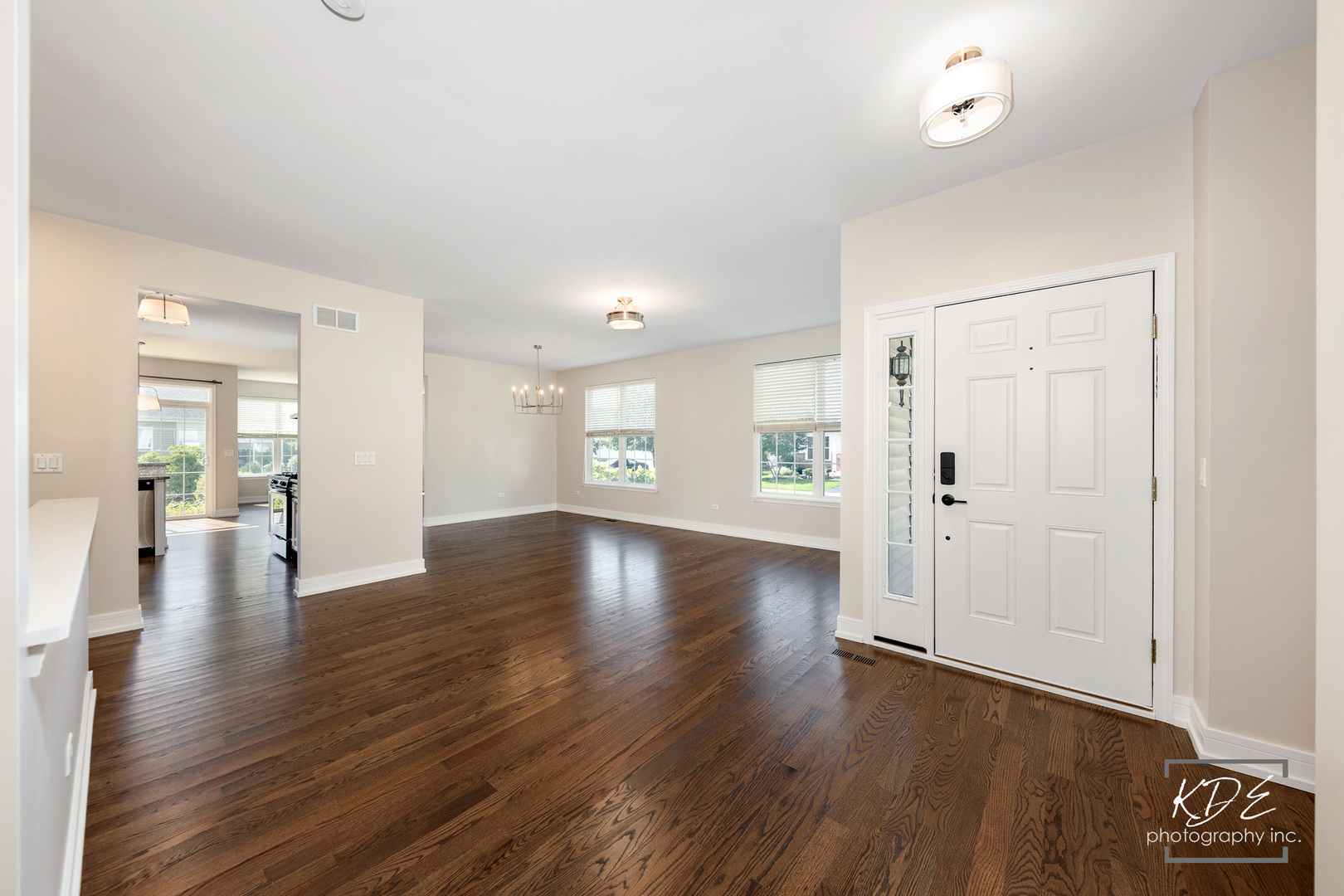 2836 Hillcrest Circle, Naperville, IL 60564
