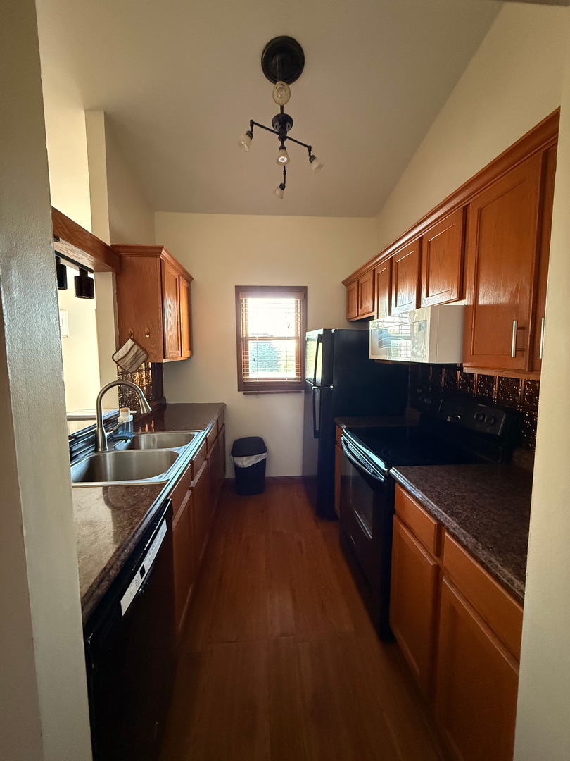 4316 W Shamrock Lane #3C, McHenry, IL 60050