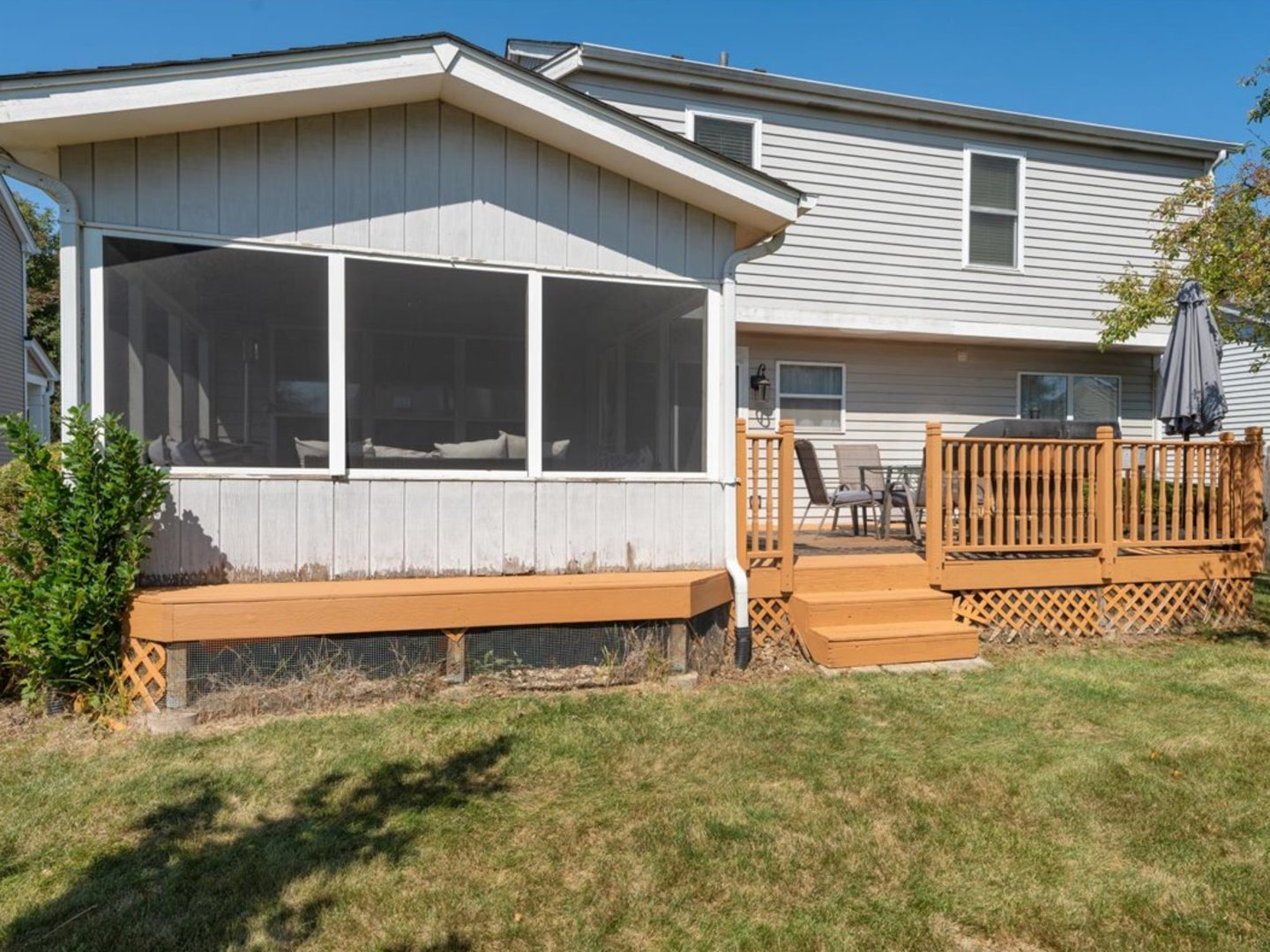 465 Bloomfield Drive, Bolingbrook, IL 60440
