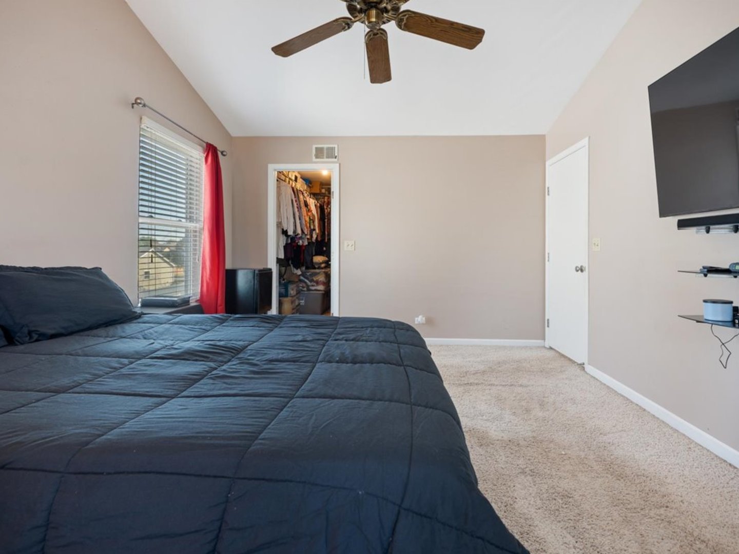 465 Bloomfield Drive, Bolingbrook, IL 60440