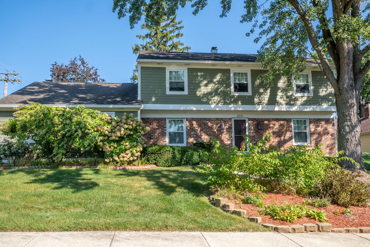 3501 Saratoga Avenue, Downers Grove, IL 60515