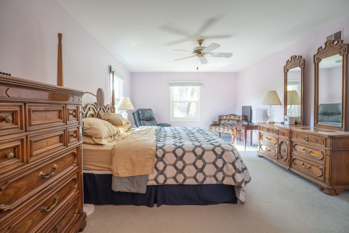 3501 Saratoga Avenue, Downers Grove, IL 60515