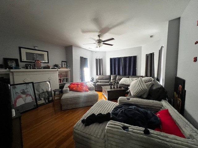 7919 S Merrill Avenue, Chicago, IL 60617