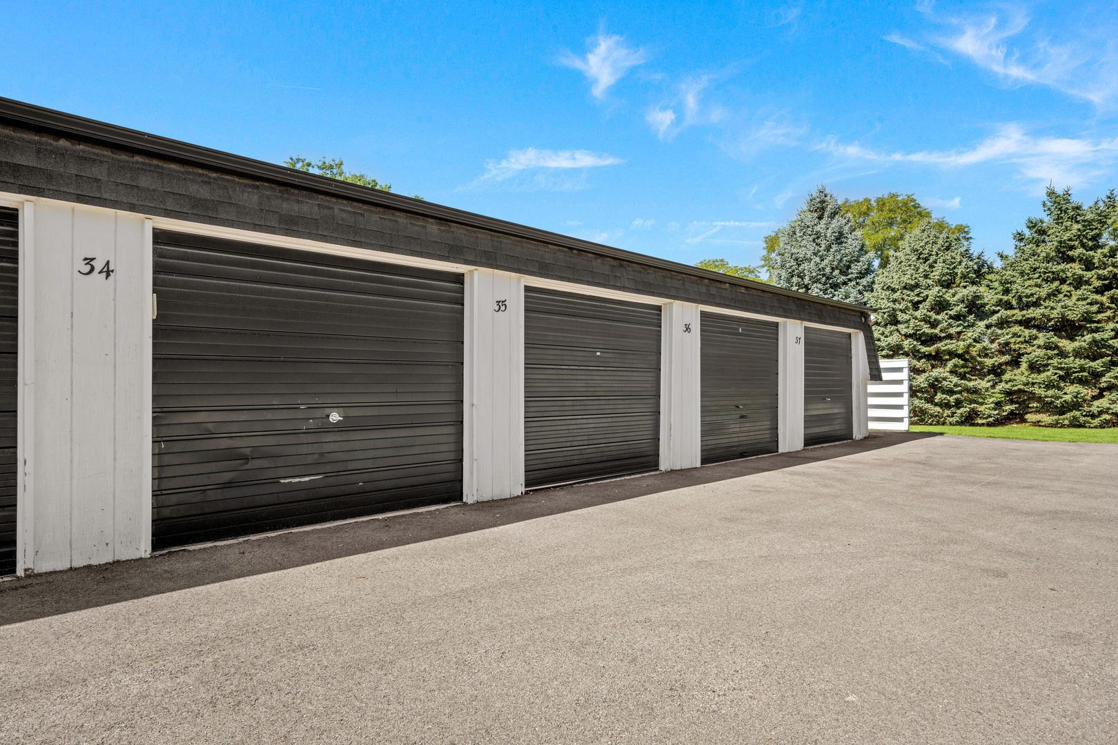 1133 ROYAL ST GEORGE Drive #107, Naperville, IL 60563