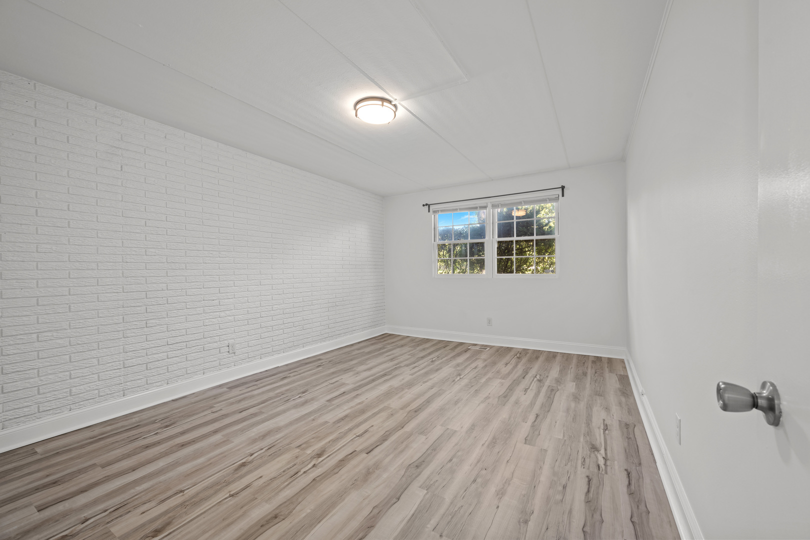 1133 ROYAL ST GEORGE Drive #107, Naperville, IL 60563