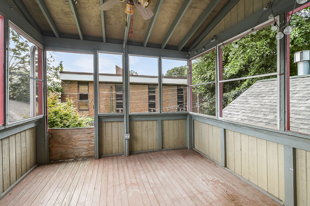 2445 High Street, Blue Island, IL 60406
