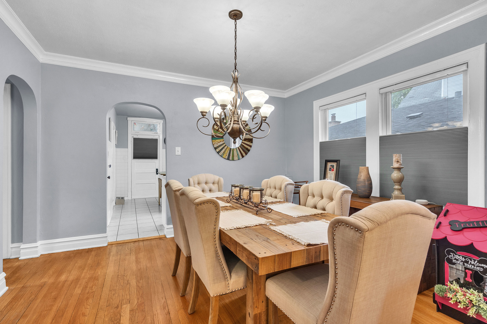 4526 N Mobile Avenue, Chicago, IL 60630