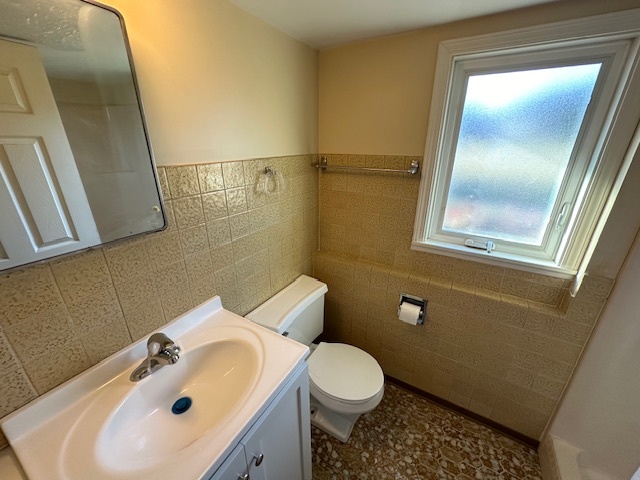 998 W Kennedy Road, Braidwood, IL 60408