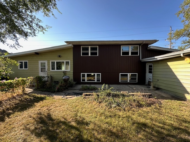 998 W Kennedy Road, Braidwood, IL 60408