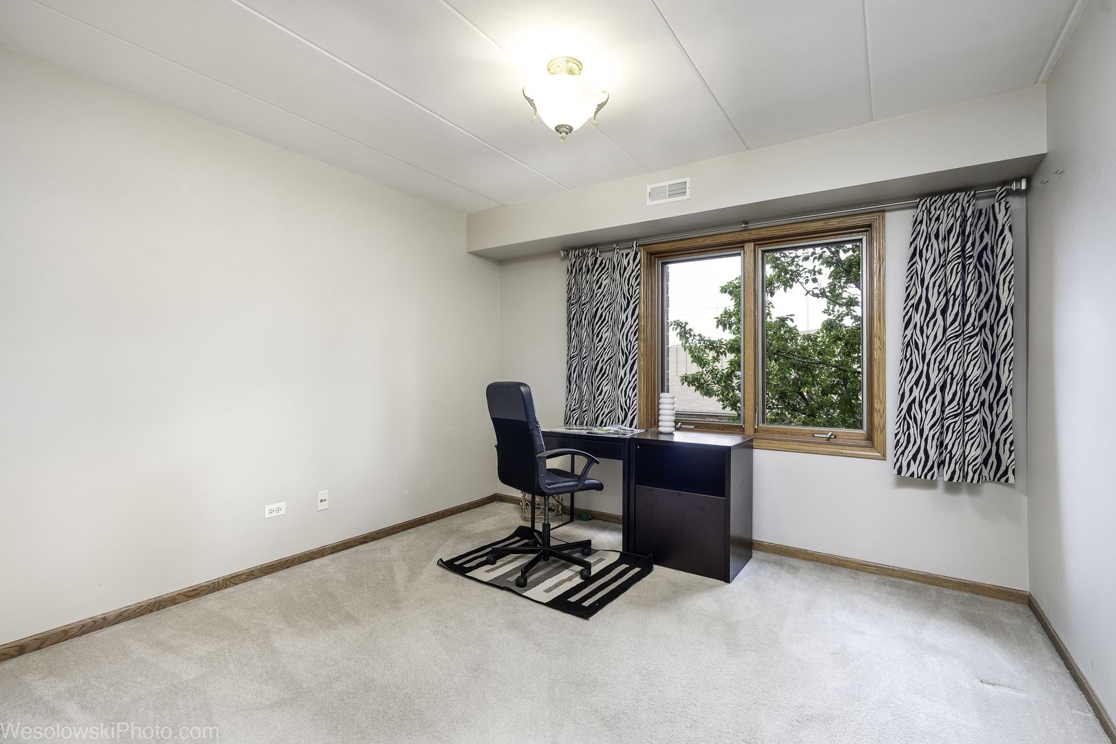 7800 W 89th Street #204, Hickory Hills, IL 60457