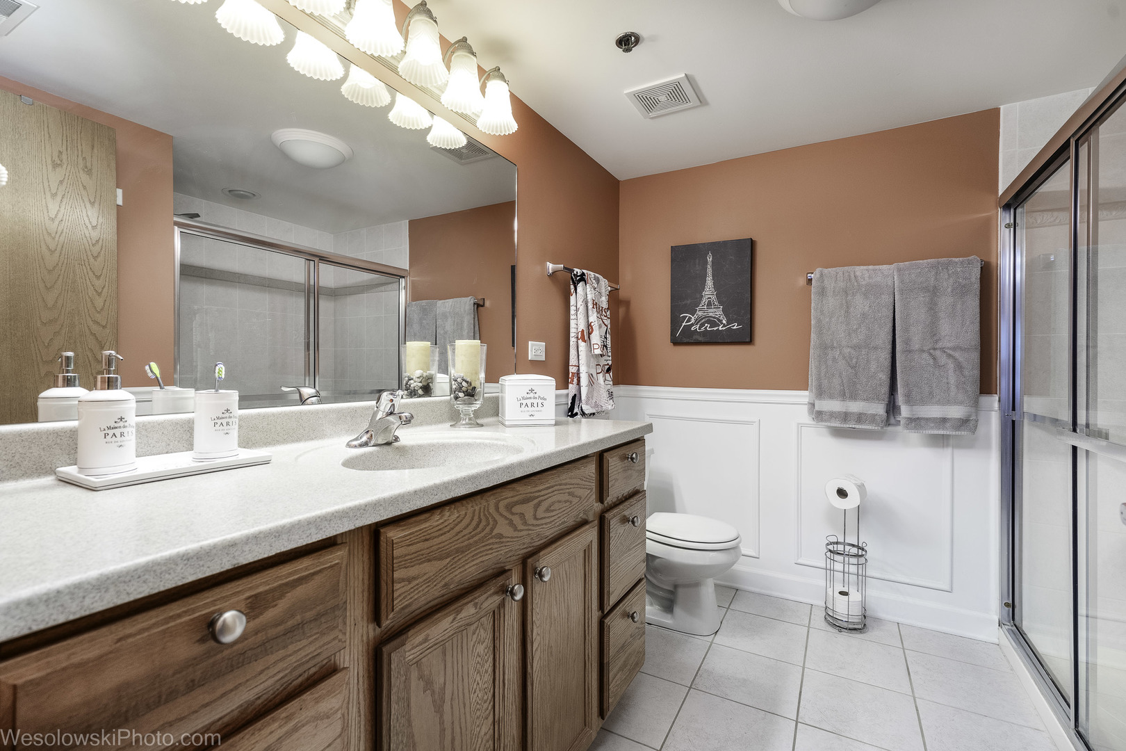 7800 W 89th Street #204, Hickory Hills, IL 60457