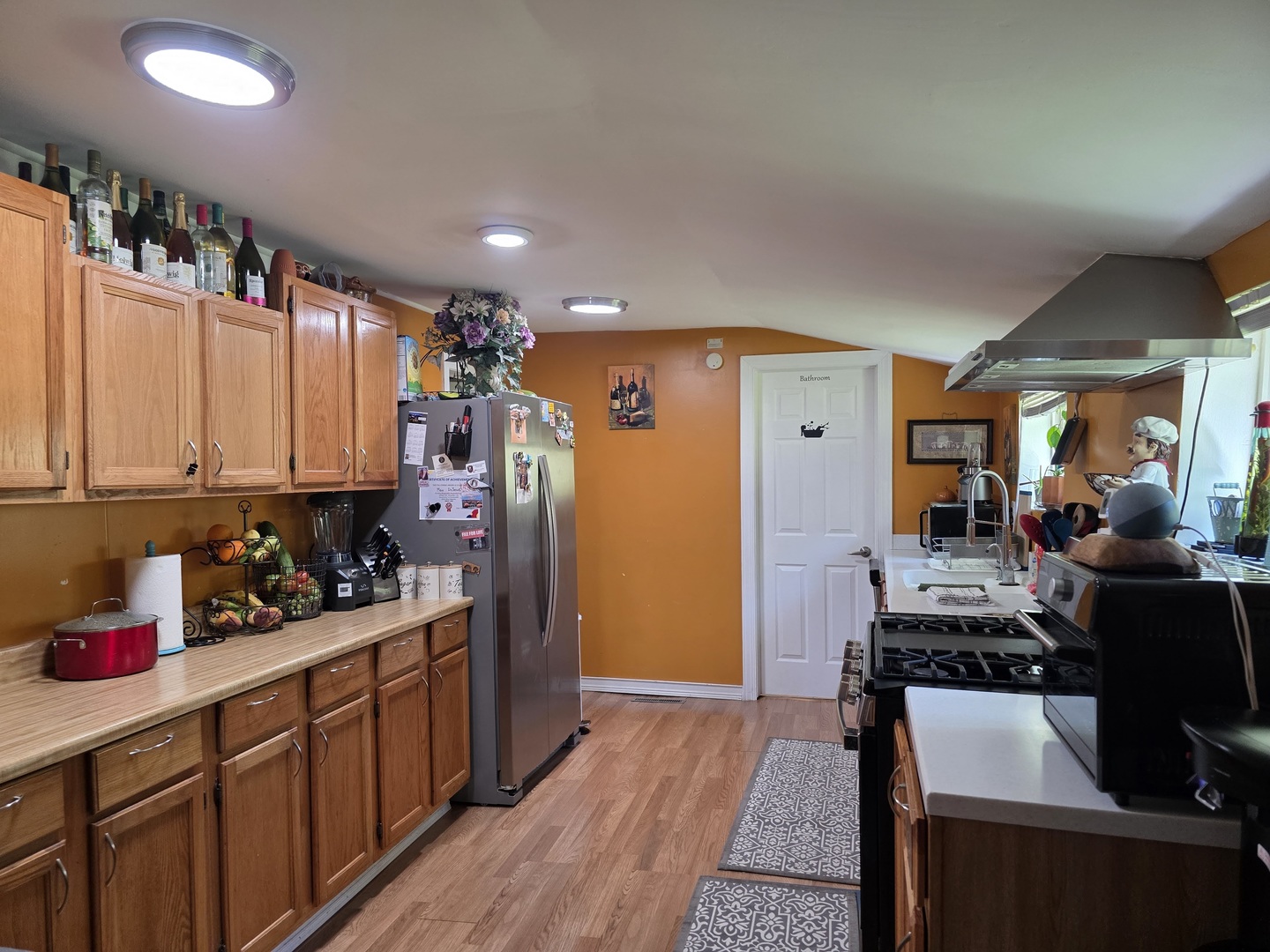 38433 N 5th Avenue, Spring Grove, IL 60081