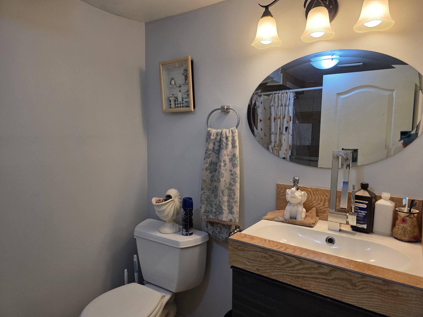 38433 N 5th Avenue, Spring Grove, IL 60081