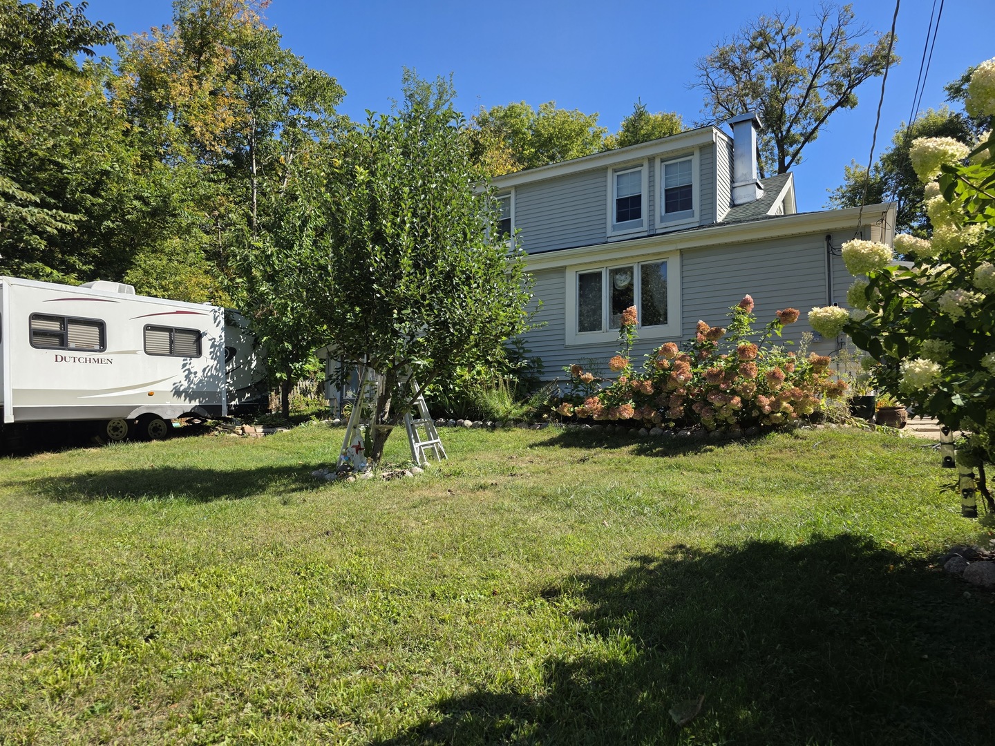 38433 N 5th Avenue, Spring Grove, IL 60081