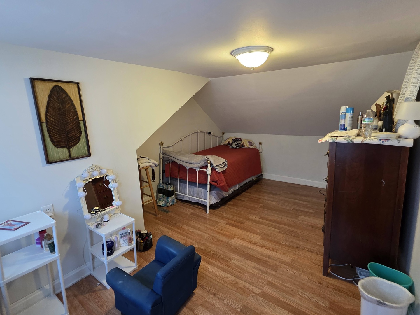 38433 N 5th Avenue, Spring Grove, IL 60081