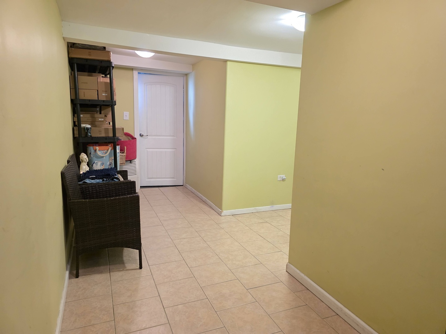 38433 N 5th Avenue, Spring Grove, IL 60081