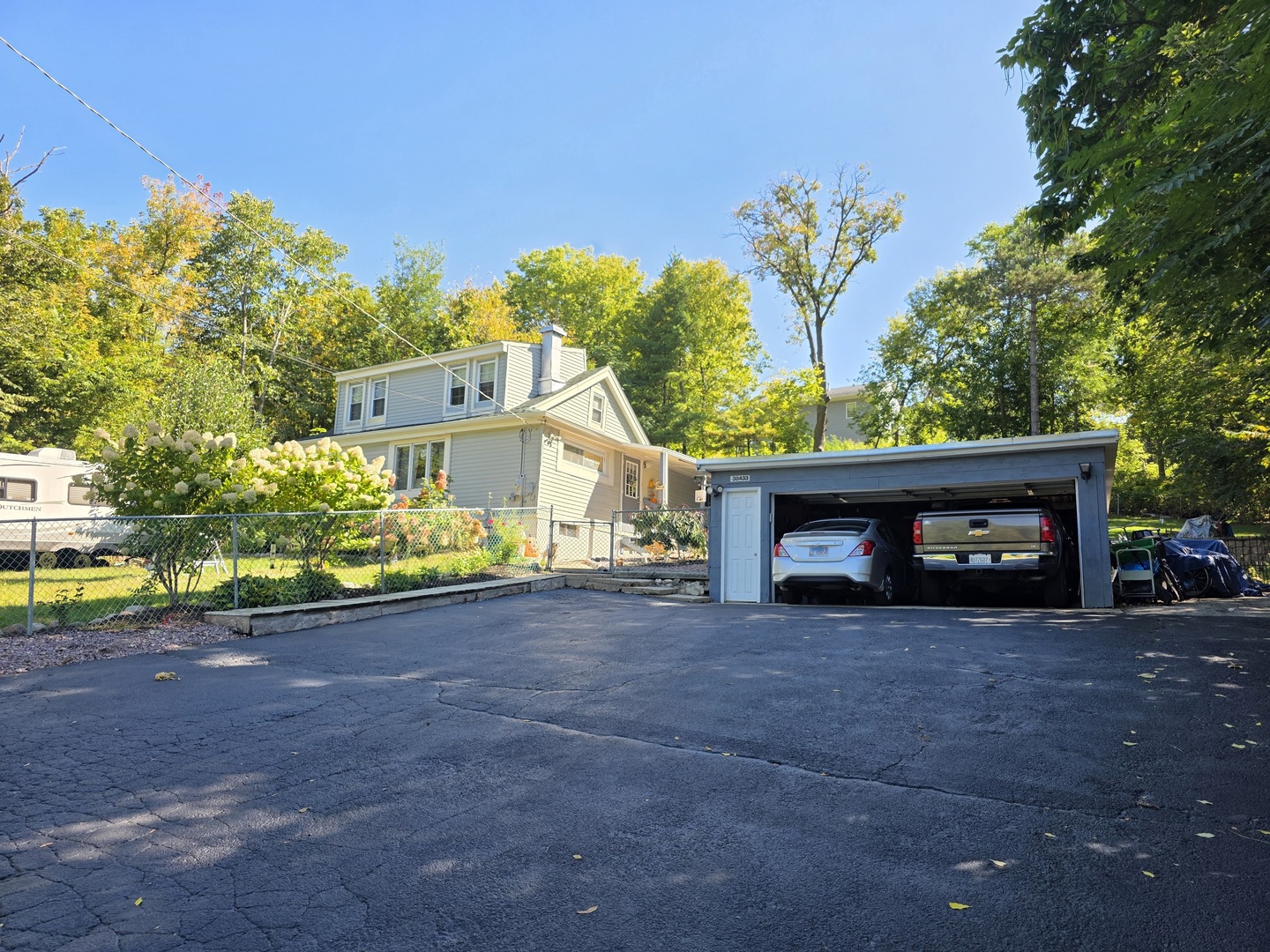 38433 N 5th Avenue, Spring Grove, IL 60081